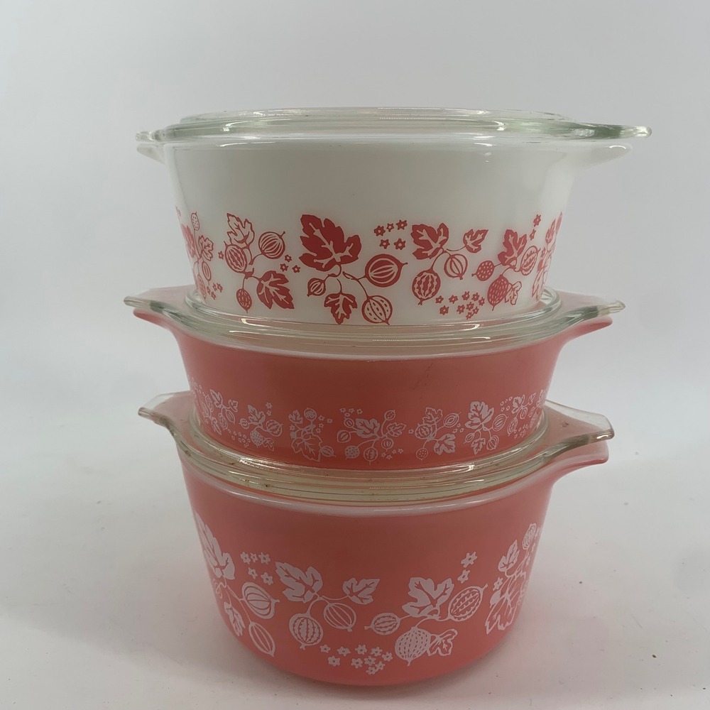Pyrex Gooseberry Pink White Cinderella Casserole Dish Set 473 472 471 with‎ Lids